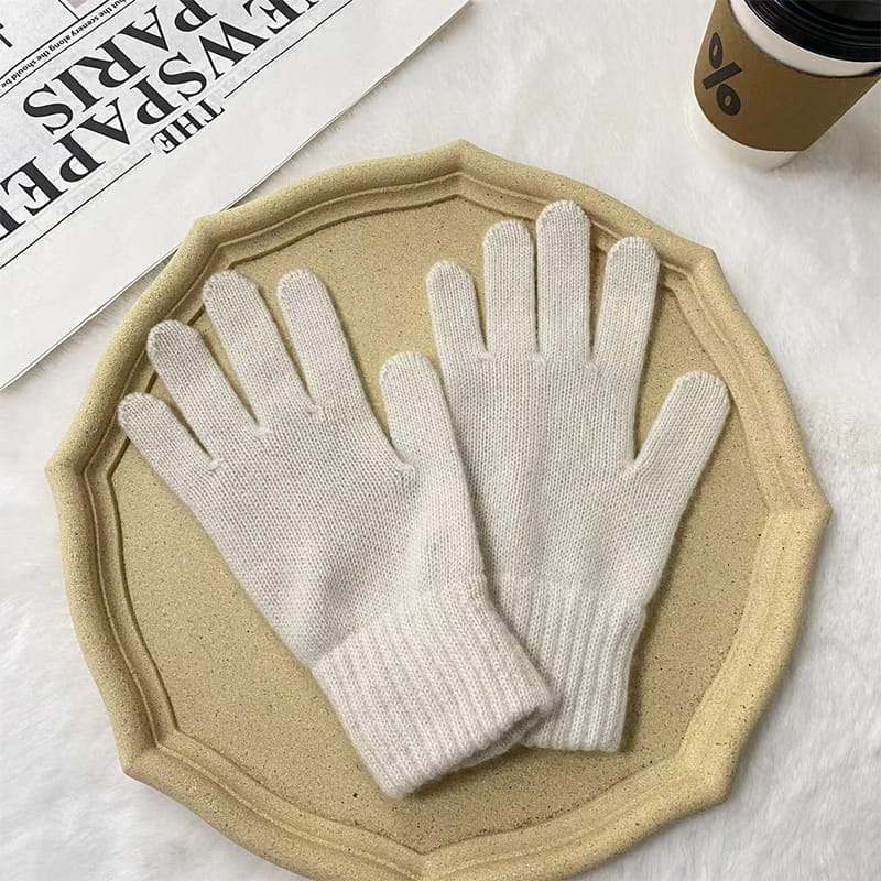 ठोस र color ्ग न्यानो ऊन पोलिस्टर बुनिंग ग्लोभहरू